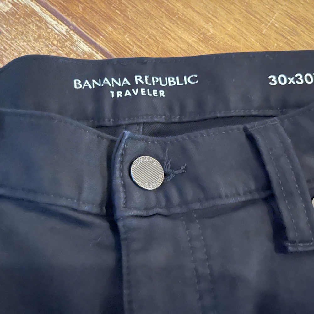 Banana Republic - Traveler Slim Pants